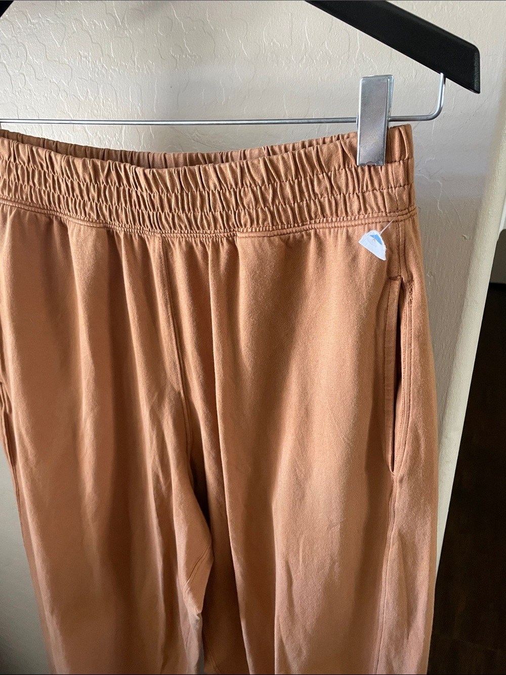 NWT FREE PEOPLE Hot Shot Jogger! - Picture 6 of 9